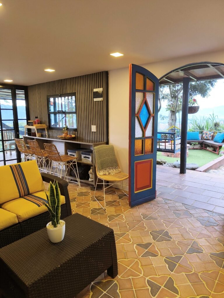 Finca La Milagrosa casita roja envigado 2