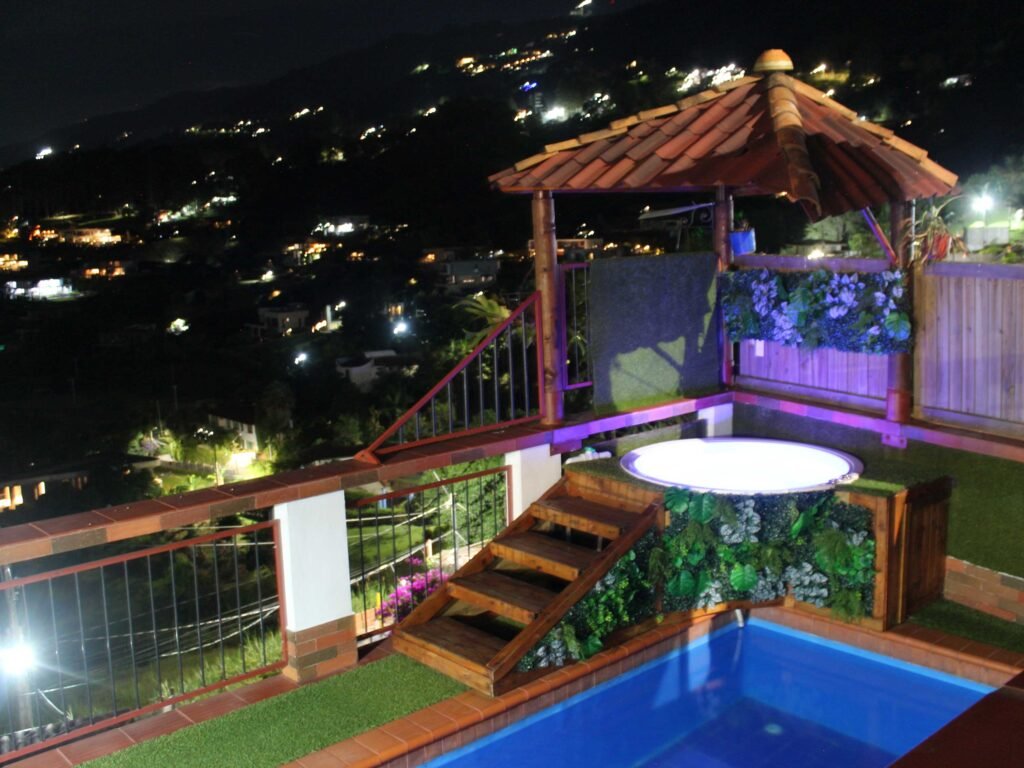 casita roja envgado 28